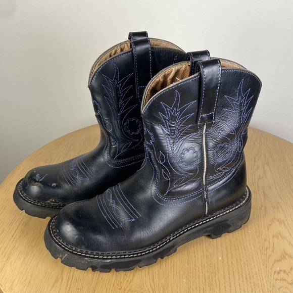 Ariat Women’s 9 Black Embroidered Ankle Western Boots Cowgirl Cowboy Casual - Picture 5 of 9